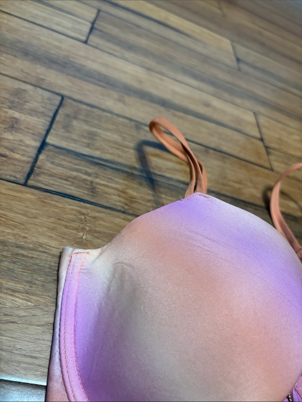 Victoria’s Secret Sunset Gradient Smooth 32DD Bra Lined Demi - Picture 2 of 9